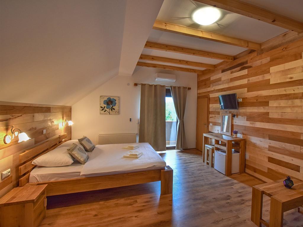 Villa Stone Rakovica Exterior foto